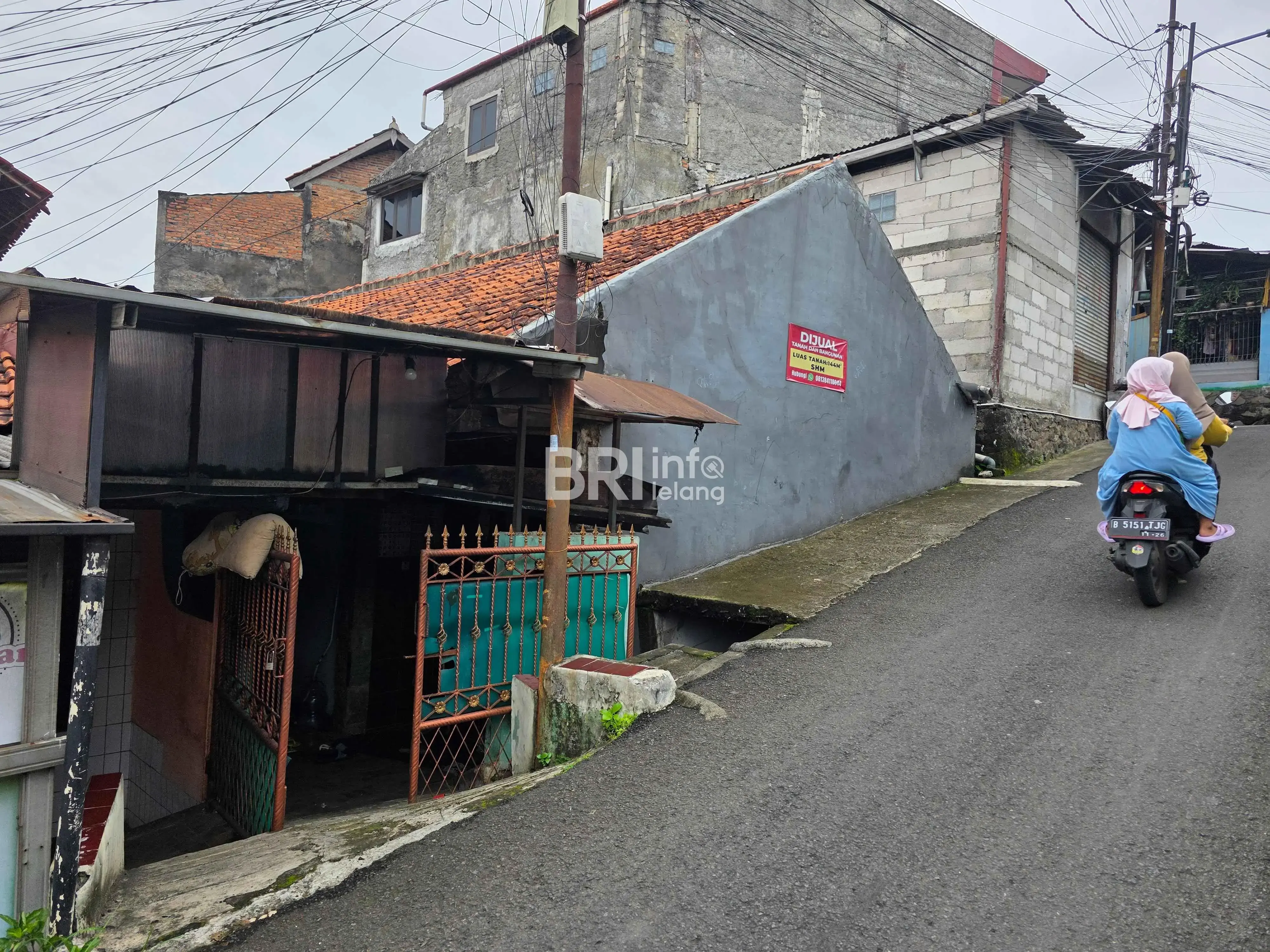 Rumah Jl. Mandala Pasar Rebo Jaktim, Luas 144 m2, Harga Murah