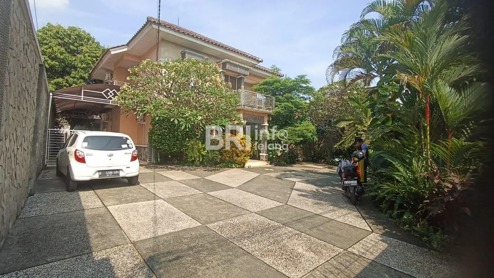 Rumah lelang JAKARTA TIMUR