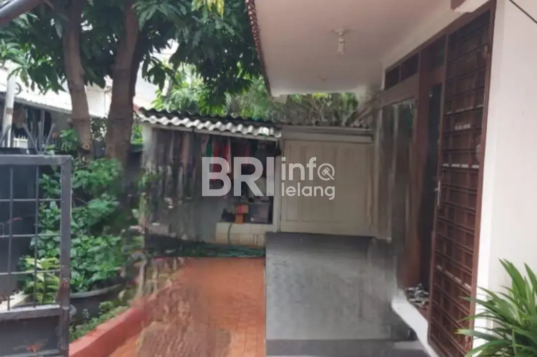 Rumah Pasar Baru Jakpus, LT 97 m2, Harga Murah