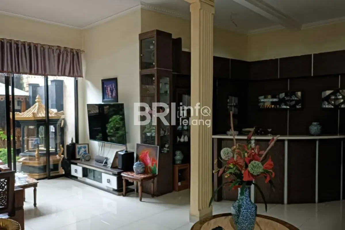 Rumah lelang JAKARTA TIMUR